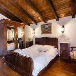 Bajici 11328 Villa Grabovac (Split-Dalmatia)
