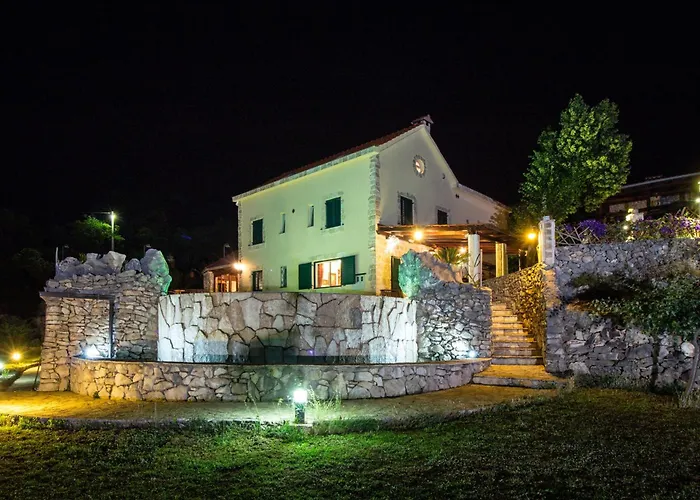 Bajici 11328 * Grabovac (Split-Dalmatia)