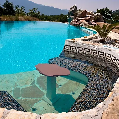 Bajici 11328 * Grabovac (Split-Dalmatia)