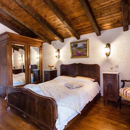 Bajici 11328 Vila Grabovac (Split-Dalmatia)