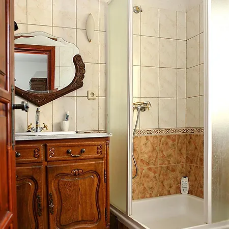Vila Bajici 11328